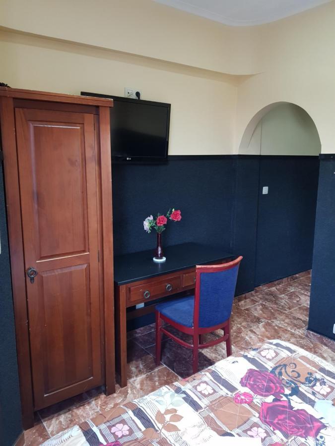 Hotel La Potiniere Schaerbeek Экстерьер фото